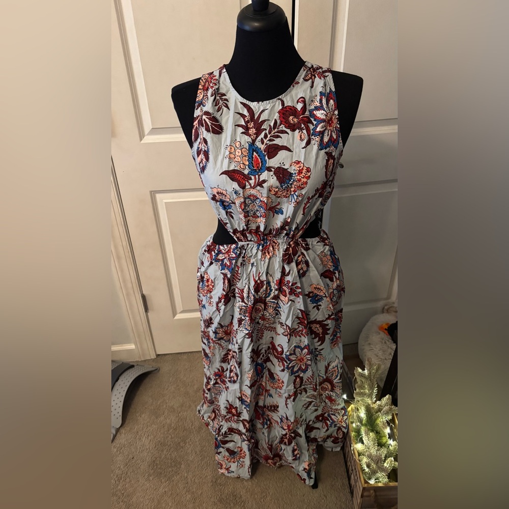 Floral Sleeveless Dress